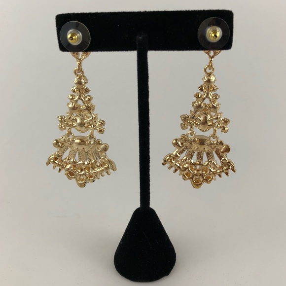 SALE 👀 Gold Tone Crystal Statement Earrings - Picture 6 of 6